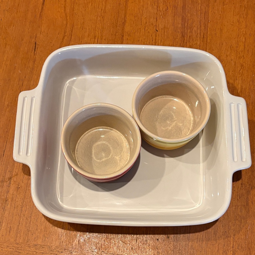 Lot of (3) Le Creuset ramekins and casserole